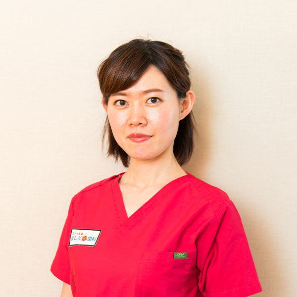 波部　真衣